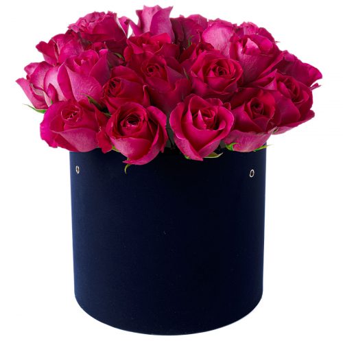 Цветы в шляпной коробке «Астрея»