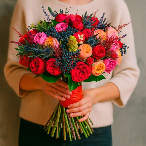 Букет цветов «Радужное великолепие»