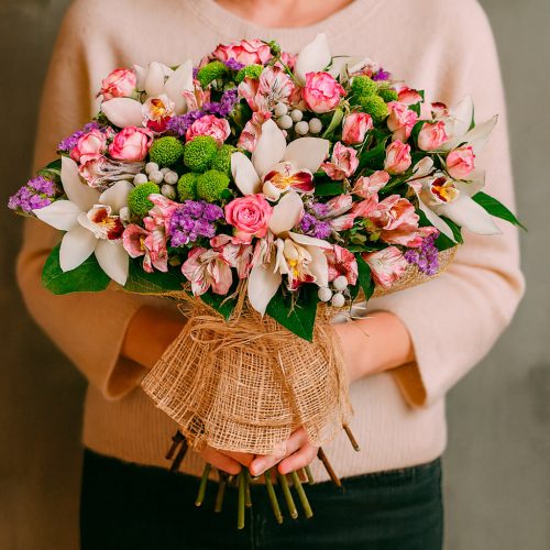 Цветочный букет «Нежный вечер»