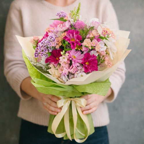 Цветочный букет «Розовый бриз»