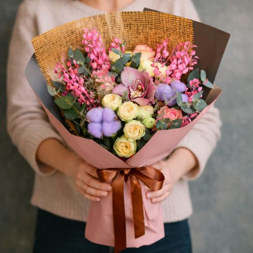 Цветочный букет «Розовый мираж»